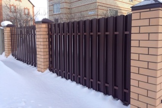 Забор из евроштакетника в шахматном порядке 30 метров фото в Солнечногорске-30
